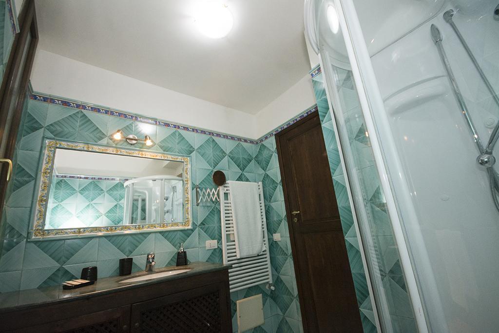 Ferienwohnung Cala D'Aspide Santa Caterina  Exterior foto